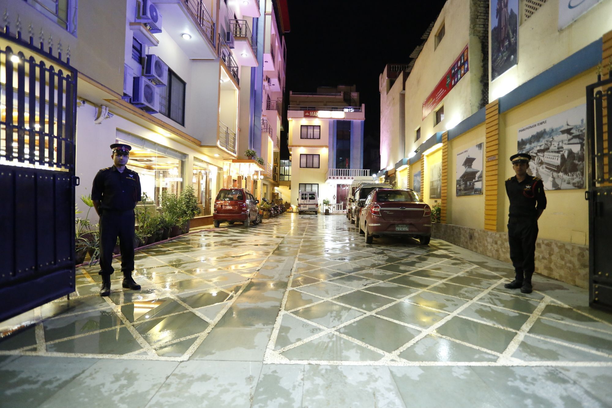 Mahadev Hotel Kathmandu Exterior foto